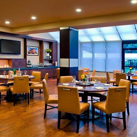 Trumbull Marriott Shelton Nhà hàng bức ảnh