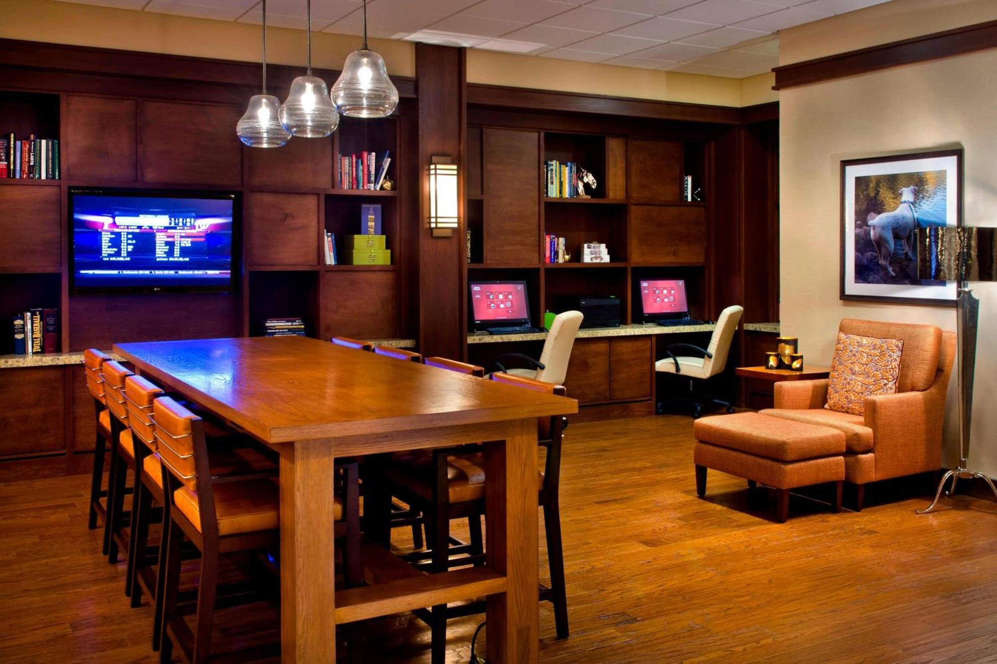 Trumbull Marriott Shelton Ngoại thất bức ảnh